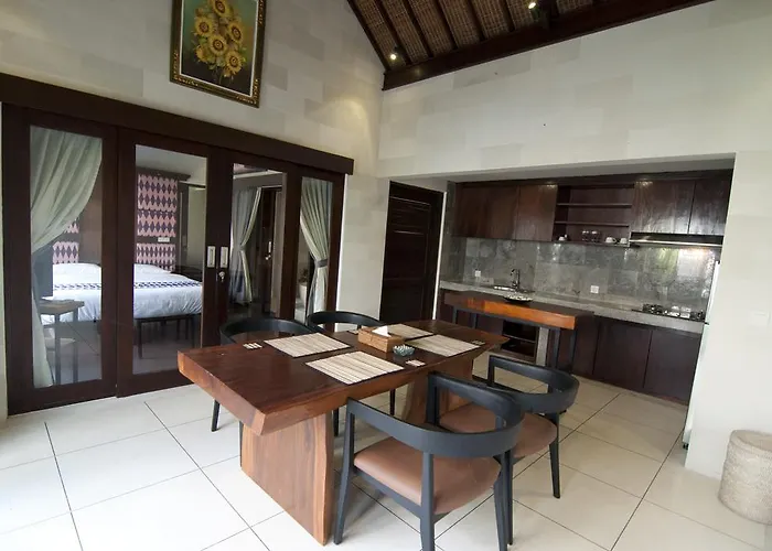 Villa Puspa *